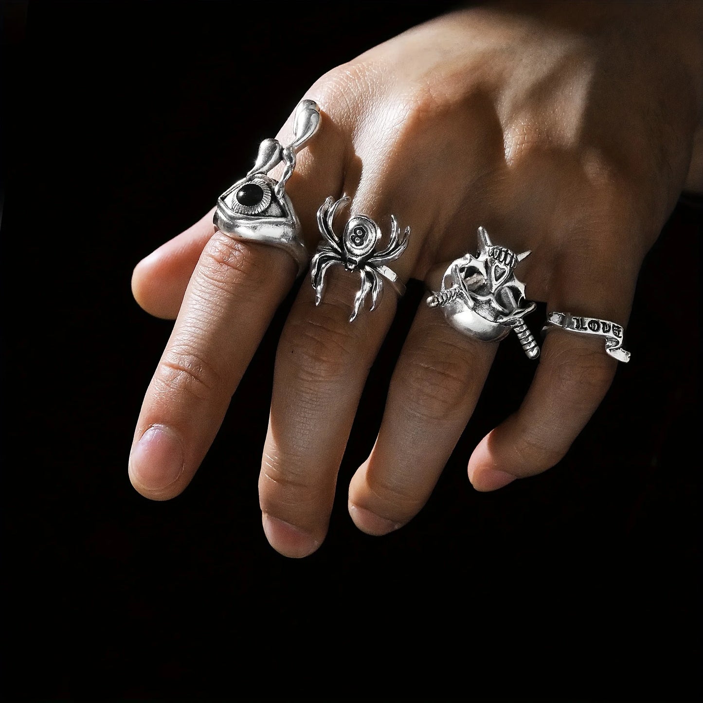 24SET GOTHIC RINGS®