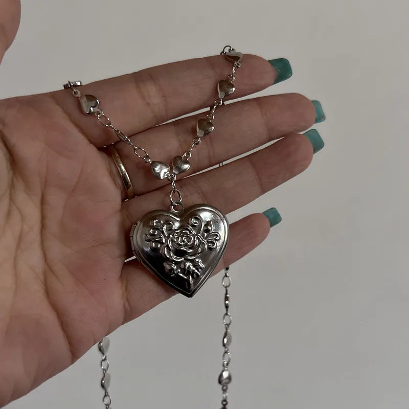 HEART LOCKET NECKLACE®